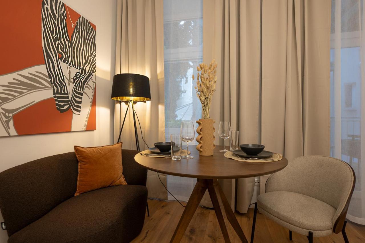 Stylish Central 1-Bedroom Apartment With A Terrace Vienna Luaran gambar